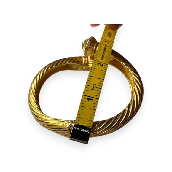 Vintage Joan Rivers gold-tone hinged bangle bracelet with crystal rhinestones 19 - Picture 2 of 10